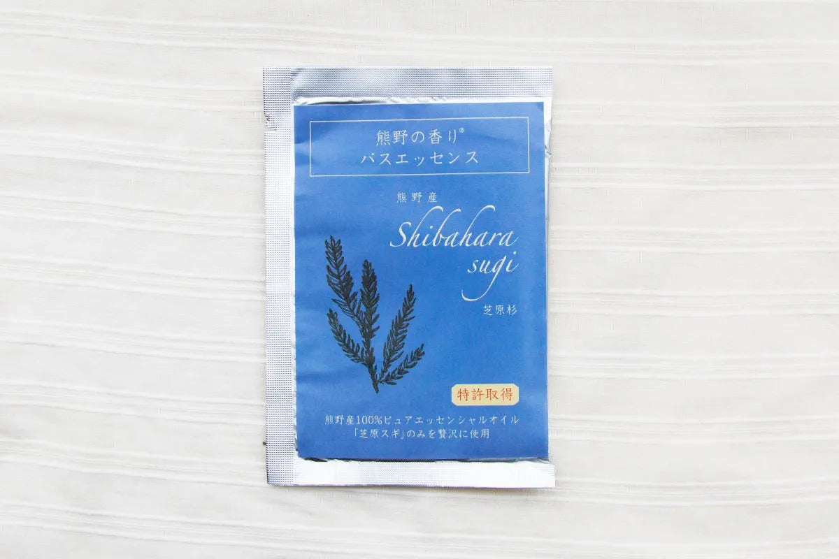 バスエッセンス　熊野産芝原杉の香り（粉末入浴料）